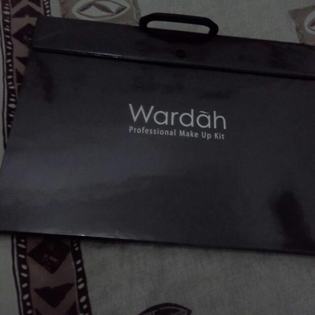 Wardah Makeup Kit Professional Review Saubhaya Makeup