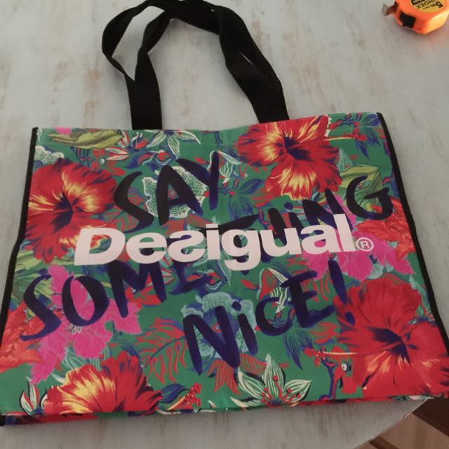 Alternatief Over het algemeen Wat Brand New Desigual Shopping Bag, Women's Fashion, Bags & Wallets, Tote Bags  on Carousell