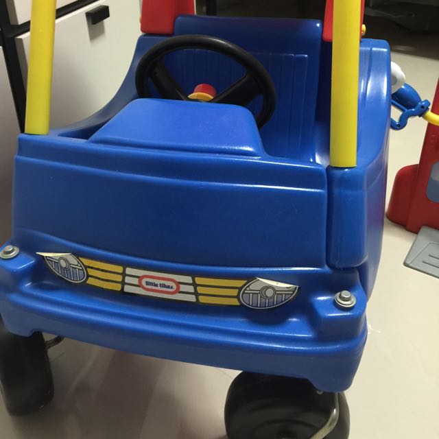 Little Tikes Car & Petrol Pump, Babies & Kids, Infant Playtime on Carousell