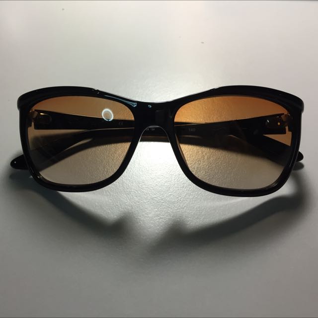 Oakley confront hot sale sunglasses