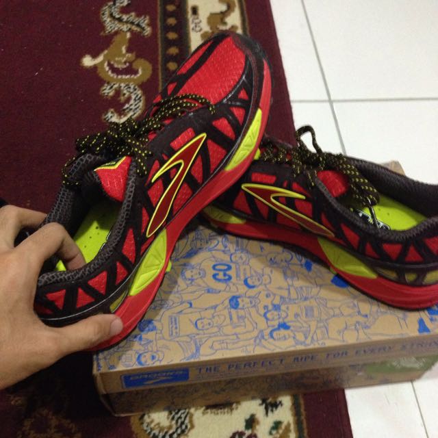 brooks cascadia 8 2015