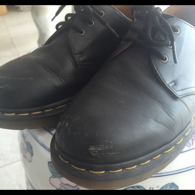 Dr Martens Size 8 41 Fast Deal 20 Women s Fashion Footwear Boots on Carousell