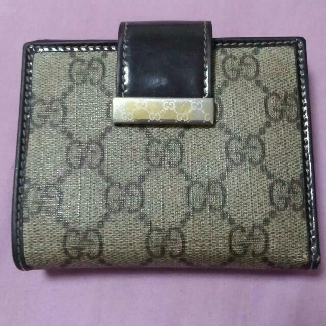 gucci wallet clearance