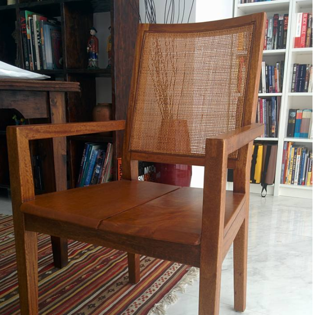 Crate And Barrel Blake Desk Chair Furniture On Carousell