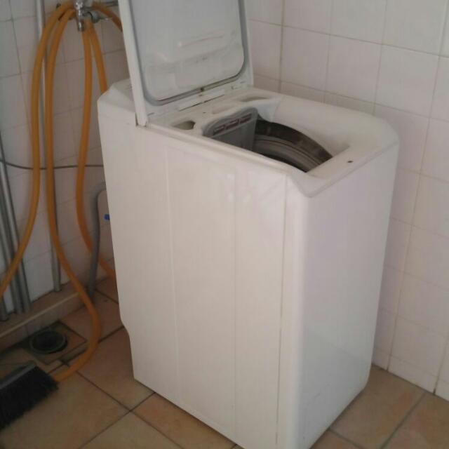 Top Load Electrolux Washing Machine, TV & Home Appliances, Washing