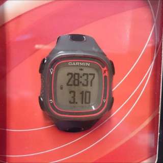 Garmin Forerunner 10 GPS跑步訓練記錄錶（黑）全新未使用