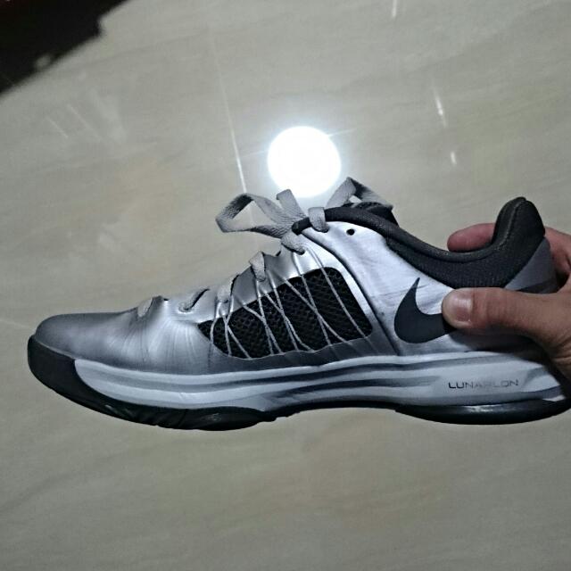 Hyperdunk on sale low cut