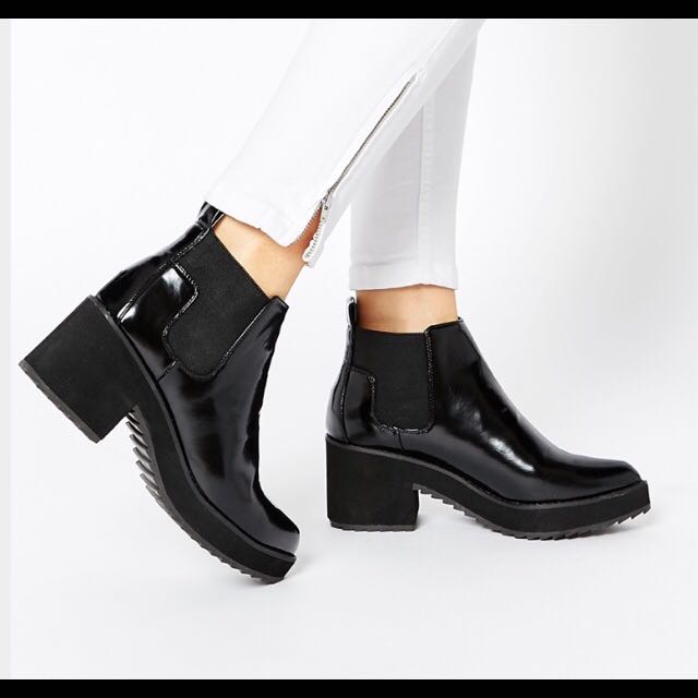 ASOS Risky Frisky Chelsea Boots UK6 US8 EU39