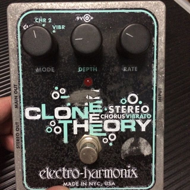 EXH Stereo Clone Theory Chorus, Hobbies & Toys, Music & Media, Music