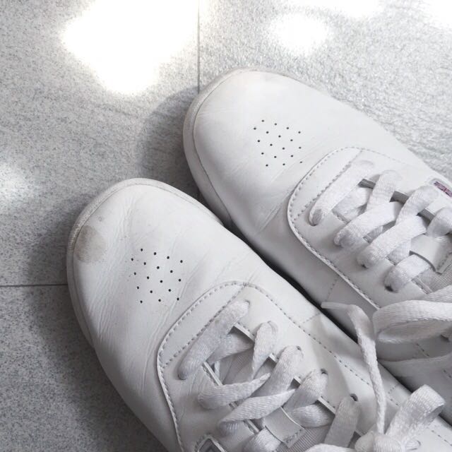 White Reebok Always Classic Princess Wide Aerobics Shoes Women s