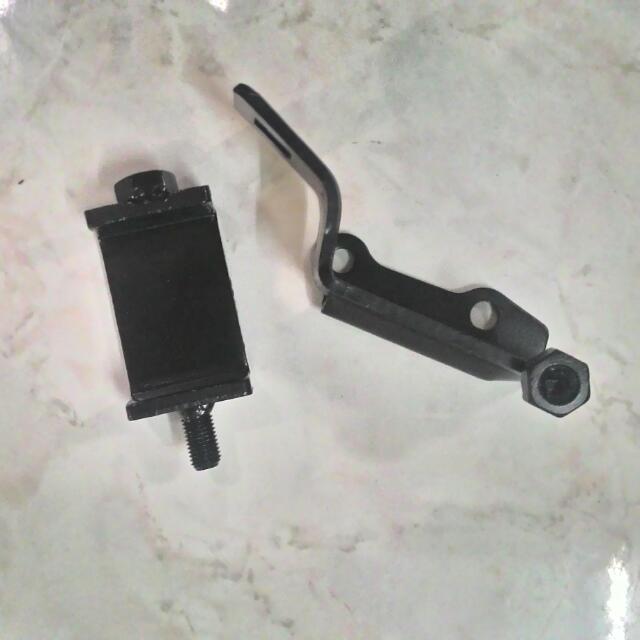 Bracket Convert Pump Disc Belakang Utk 135lc V1 V2 