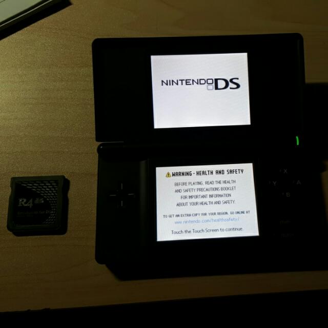 Nintendo Ds Lite With R4 Card Without Micro Sd Card Though Toys Games On Carousell