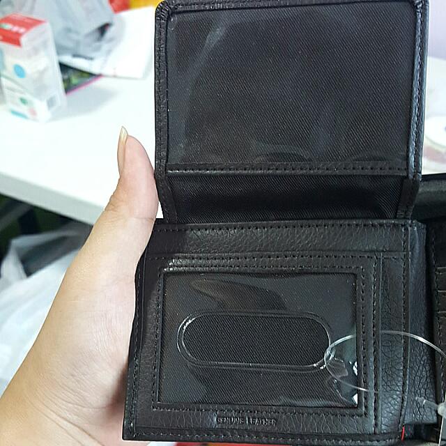 nike passcase wallet