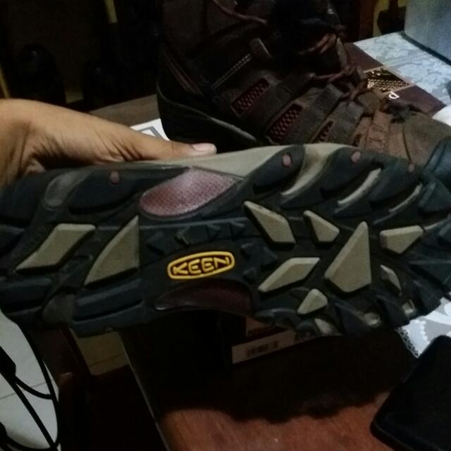 Keen Safety Shoe With Steel Toe, Men's Fashion, Footwear, Casual shoes