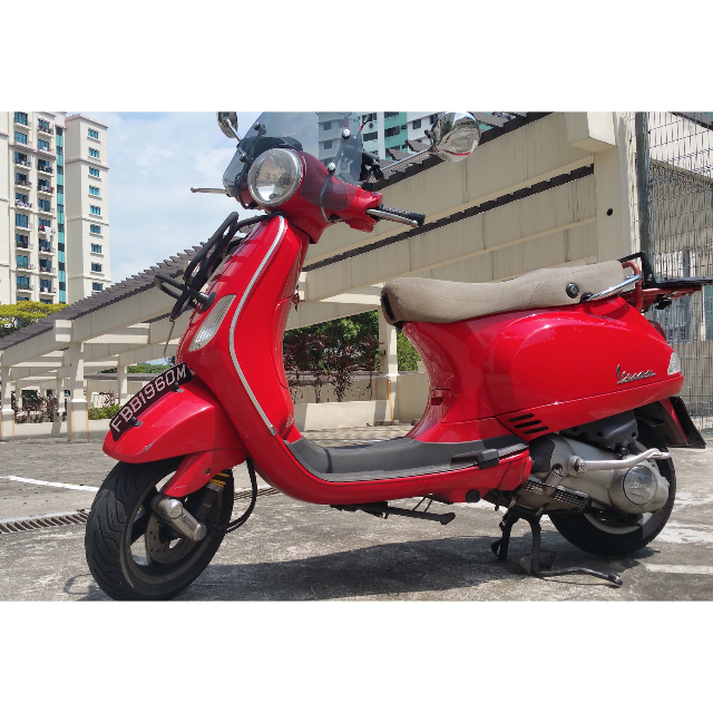 Red Vespa Lx 150 Cars On Carousell