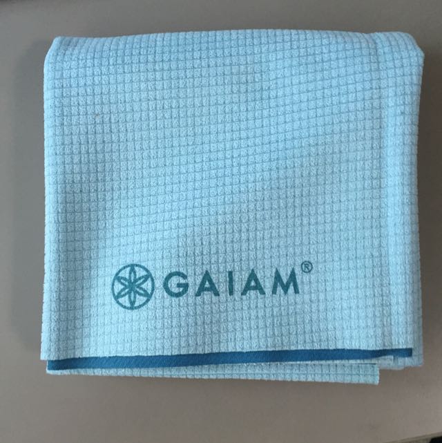 50 Off Travel Foldable Yoga Mat Gaiam Pending Sports On Carousell