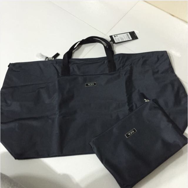 Tumi shop foldable bag