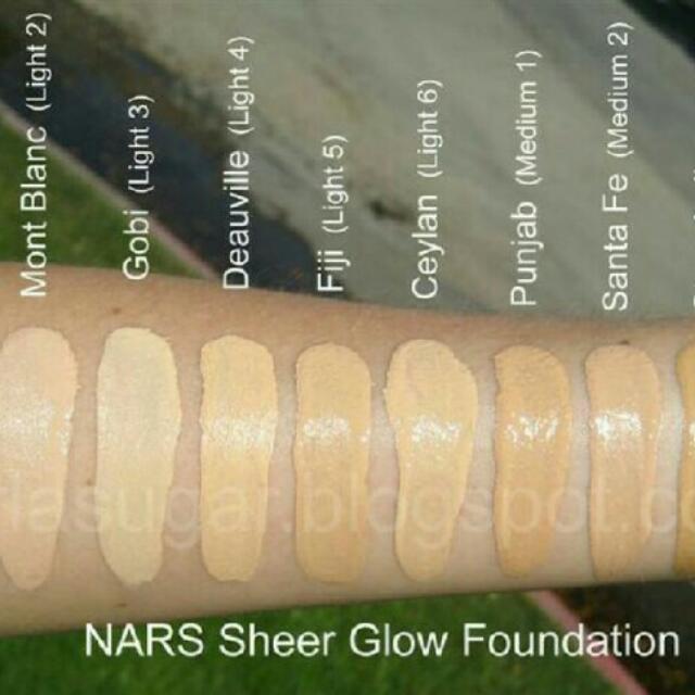 Nars Sheer Glow Foundation (Shade Ceylan) (Free Original Pump Included