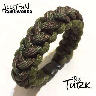 Elegant Paracord Bracelet