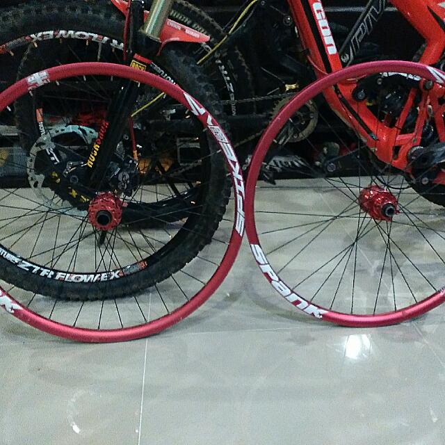 Spank spike on sale 26 wheelset