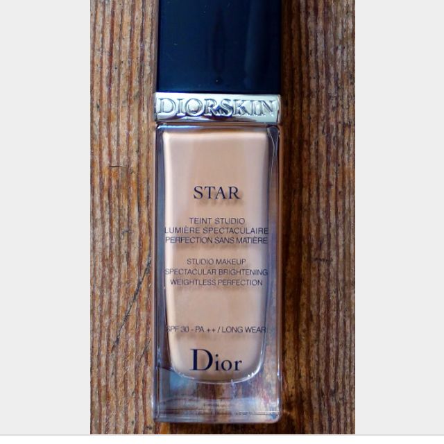 Diorskin online star 010