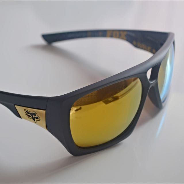 Fox sales remit sunglasses
