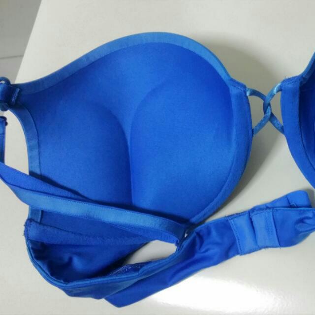 Victoria Secret Miraculous Bra Promised To Plunge Up To 2 Sizes, Women's  Fashion, New Undergarments & Loungewear on Carousell