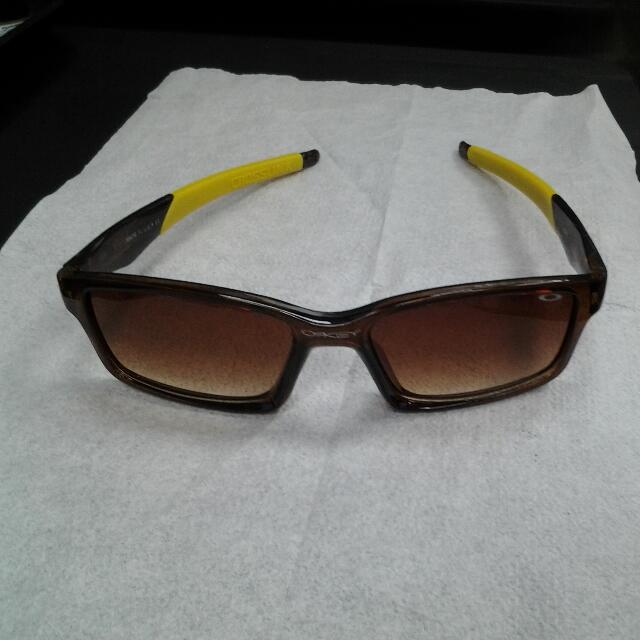 Crosslink (Category: Sunglasses & Eyewear) located in Singapore. Submitted by fir30 (Listing ID 27162502, Image 2). Description: .