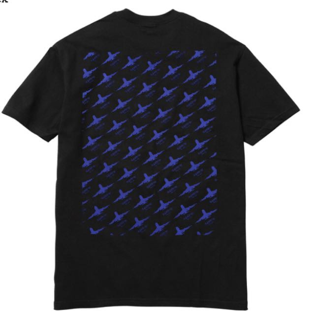 supreme planes tee