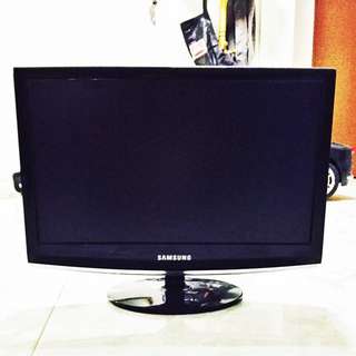 Samsung SynchMaster 933SN