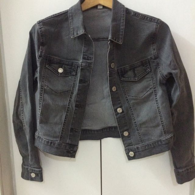 uniqlo black denim jacket