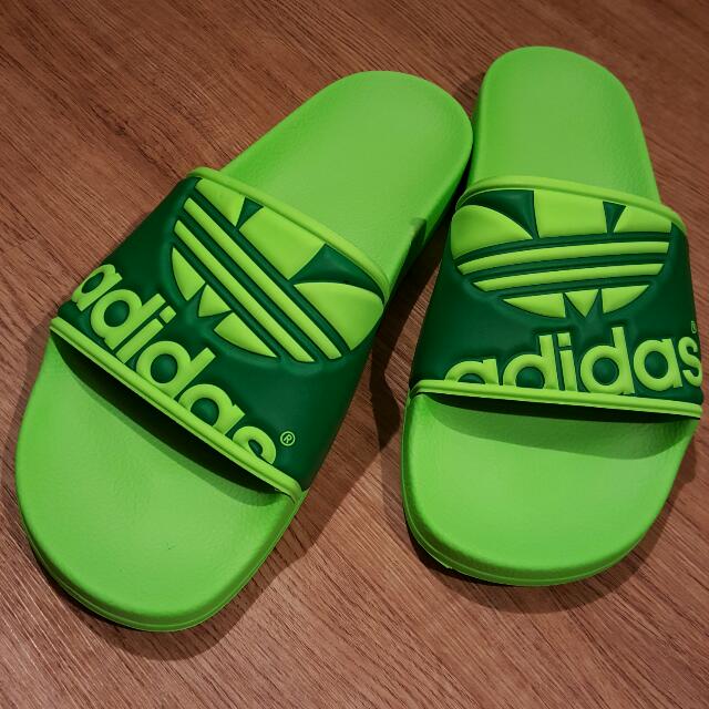 adidas slippers 217