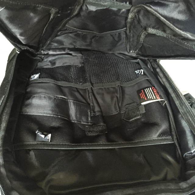 Alpinestars Tech Aero Backpack, Men's Fashion, Bags, Backpacks on Carousell