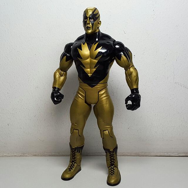 gold dust wrestling figure