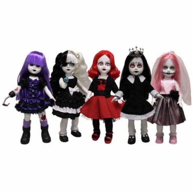 LOOKING FOR Living Dead Doll Series 28 Sweet 16 Party Bulletin Board Looking For on Carousell