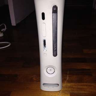 Xbox 360 + 60 GB