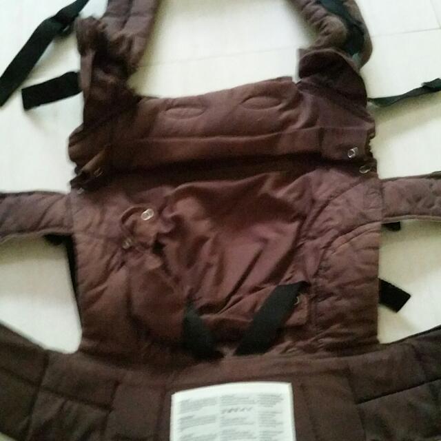 manuka baby carrier