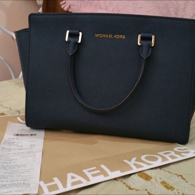 Mishell kors deals