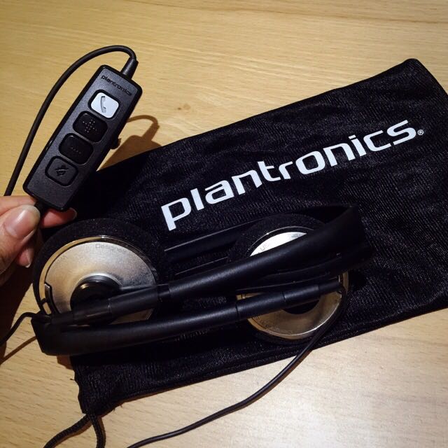 Plantronics .Audio 478 Stereo USB Headset, Computers & Tech, Parts ...