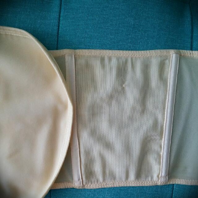 Preloved Japanese Postpartum postnatal abdominal wrap Binder, Women's