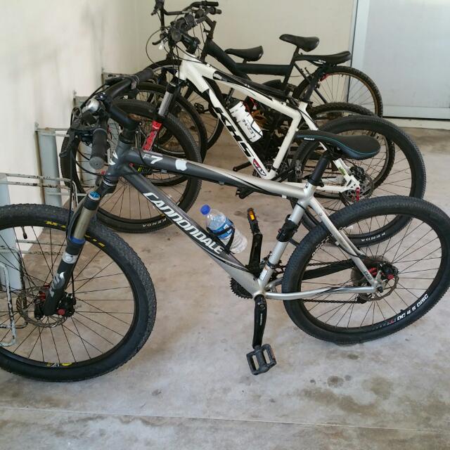 Cannondale F7 Large Bike Selling Cheap Sports Equipment Bicycles Parts Bicycles on Carousell