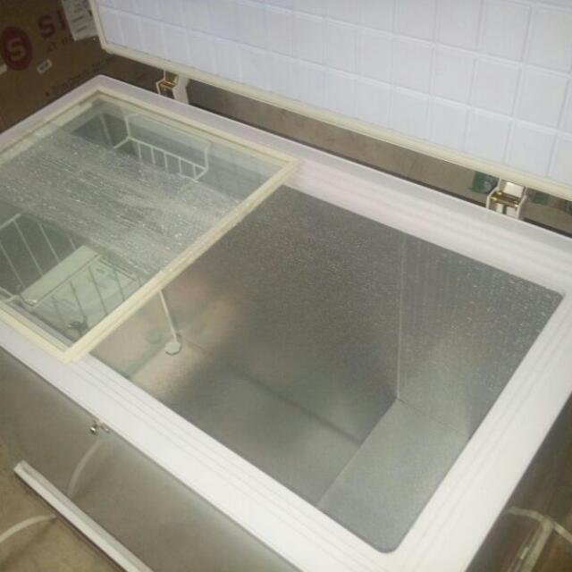Chest Freezer 310 Liter Jenama SINGER, TV & Home Appliances, Kitchen