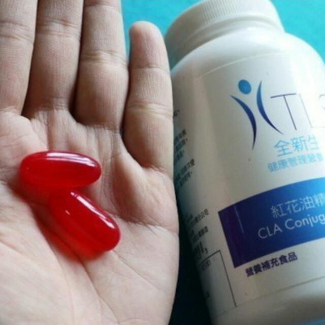 美安全新生活 紅花油精華膠囊食品 單瓶裝 30份 促進能量的新陳代謝 美妝保養在旋轉拍賣 美安全新生活 紅花油精華膠囊食品 單瓶裝 30份 促進能量的新陳代謝 美妝保養在旋轉拍賣