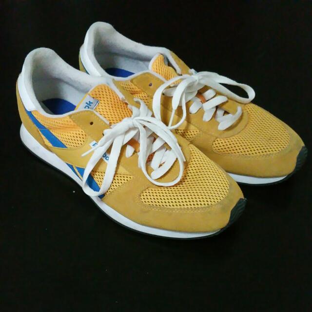 Reebok Royal Classic Jogger Men s Fashion Activewear on Carousell
