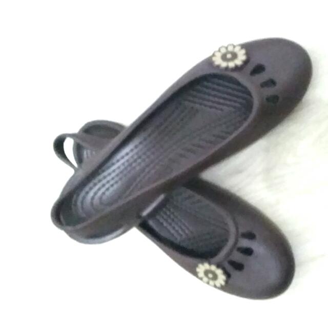 crocs heels wedges