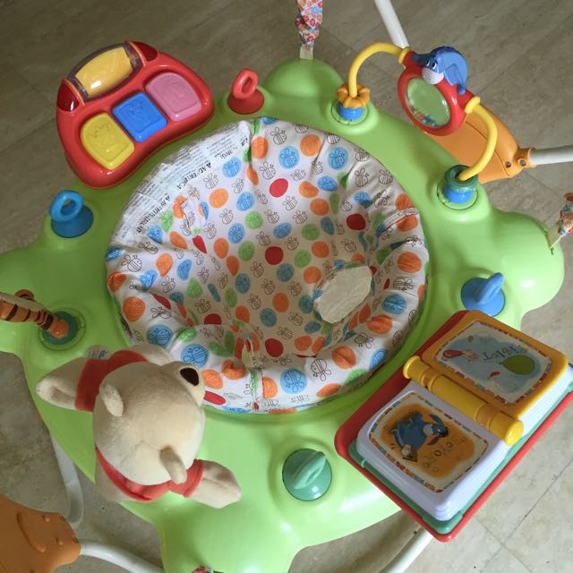 winnie the pooh exersaucer