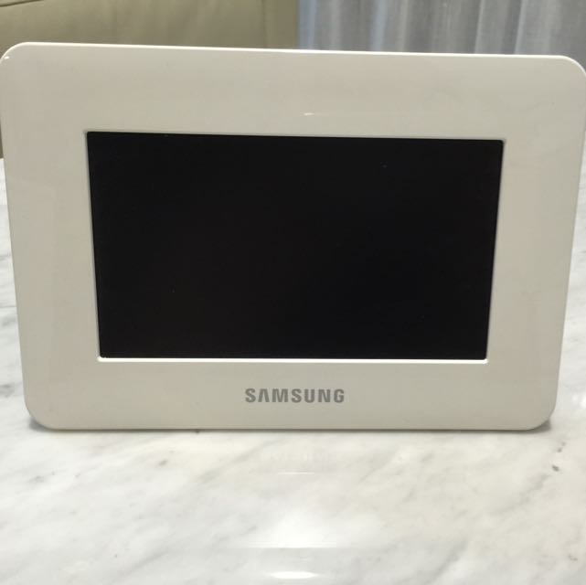 Samsung Spf 71es Photo Player Photography On Carousell