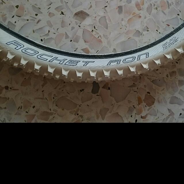 Schwalbe Rocket Ron Evo 26 X 2.1 pair Sports Equipment