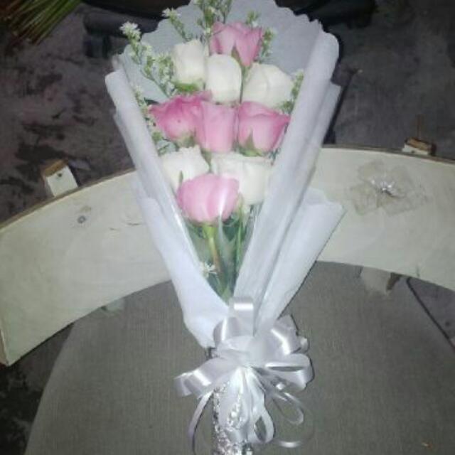 Bunga Tangan Murah Desain Kerajinan Tangan Di Carousell Supaya menjamin produktivitas harianmu, nggak ada salahnya untuk merencanakan liburan di waktu terdekat. bunga tangan murah