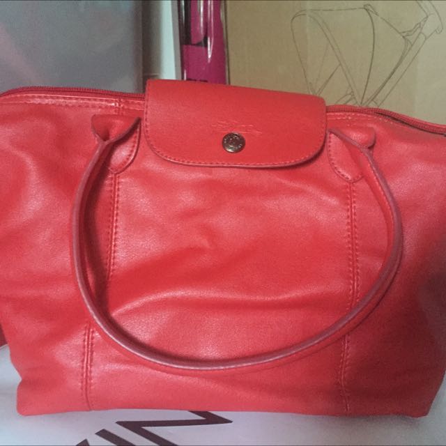 Longchamp Le Pliage LGP Clutch, Women's Fashion, Bags & Wallets, Tote Bags  on Carousell